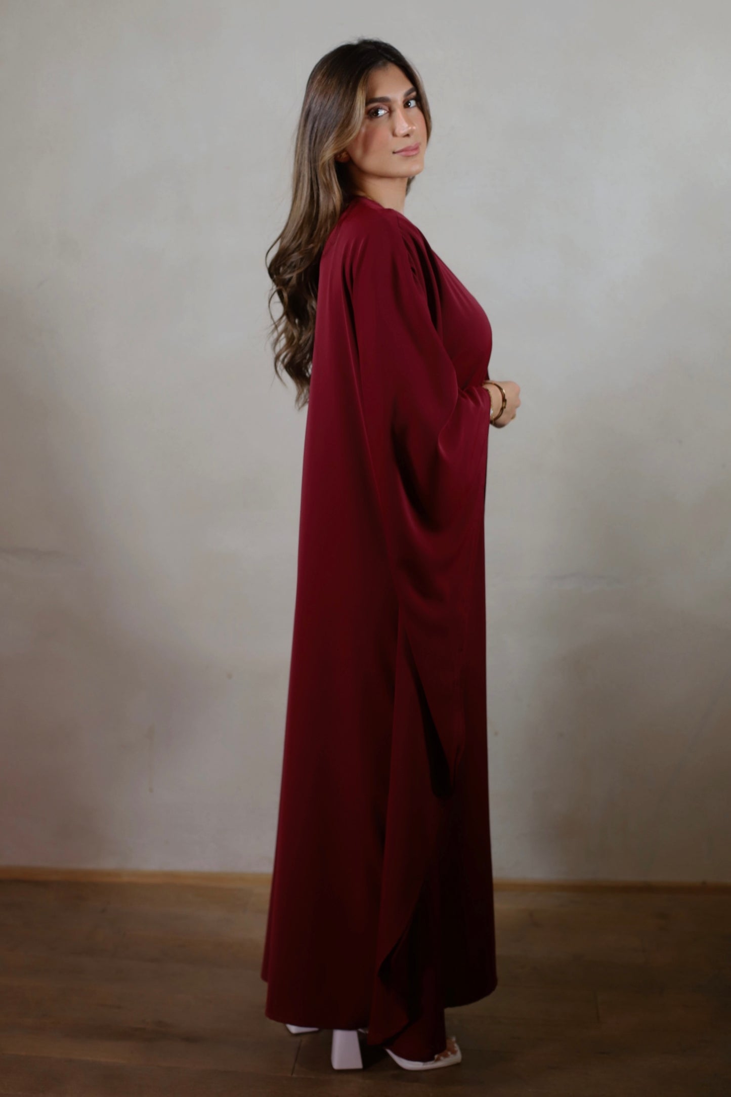 Abaya Butterfly - Pomegrenate